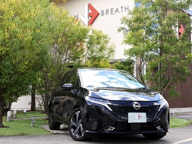 Nissan Aura