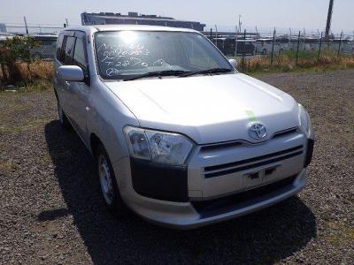 Toyota Succeed VAN