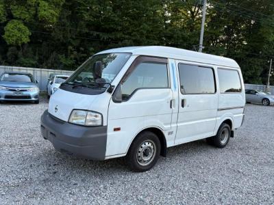 Nissan Vanette VAN