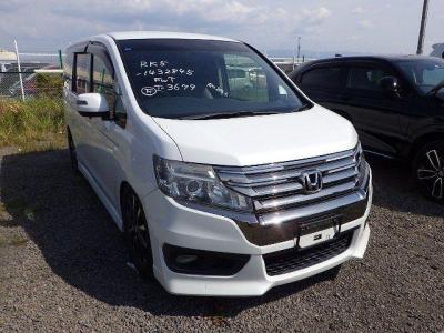 Honda Stepwagon Spada