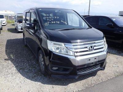 Honda Stepwagon Spada