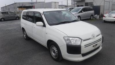 Toyota Succeed VAN