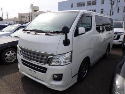 Nissan Caravan VAN