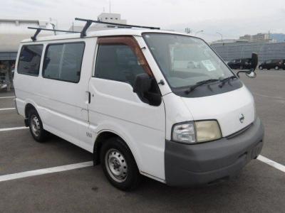 Nissan Vanette VAN