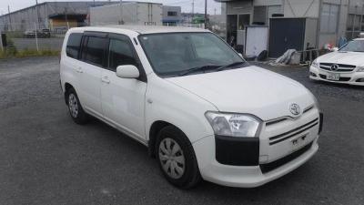 Toyota Probox VAN