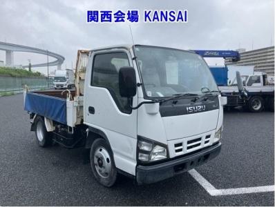 Isuzu ELF Truck