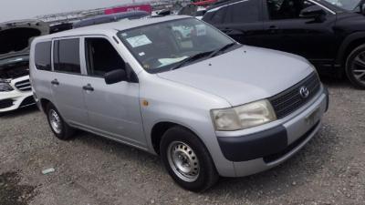 Toyota Probox VAN