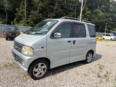 Daihatsu Atrai Wagon