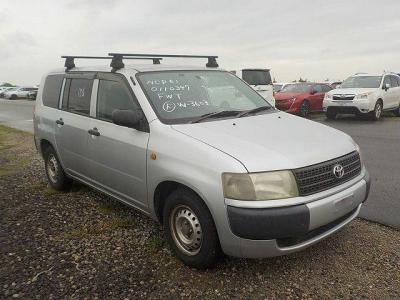Toyota Probox VAN