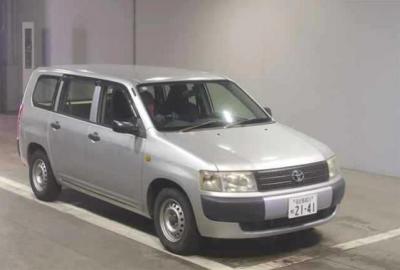 Toyota Probox VAN