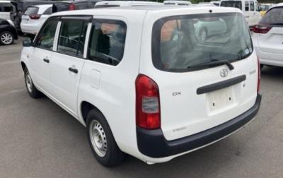 Toyota Probox VAN