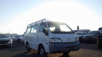 Nissan Vanette VAN