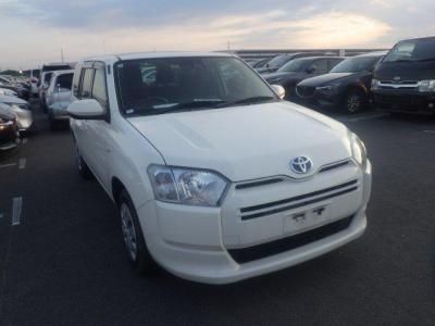 Toyota Probox VAN