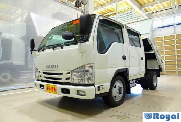 Isuzu ELF VAN