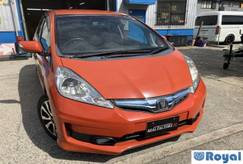 Honda FIT Hybrid