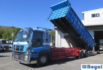 Isuzu Giga