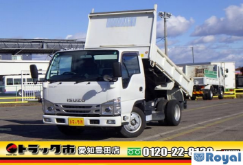 Isuzu ELF VAN