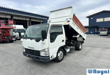 Isuzu ELF VAN