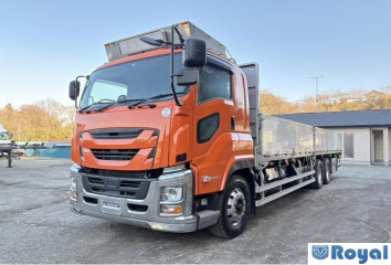 Isuzu Giga