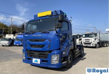 Isuzu Giga