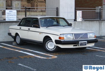 Volvo Volvo 240 Sedan