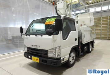 Isuzu ELF VAN