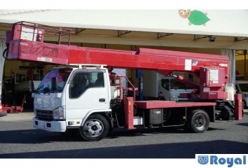 Isuzu ELF VAN