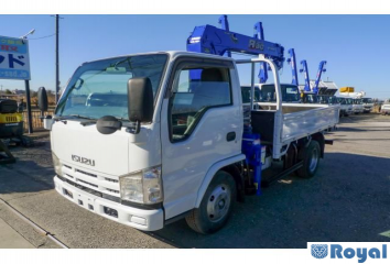 Isuzu ELF VAN