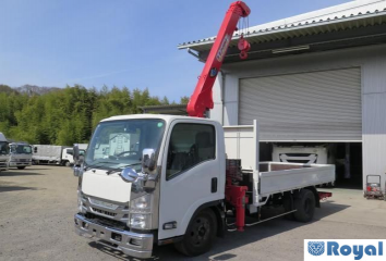 Isuzu ELF VAN