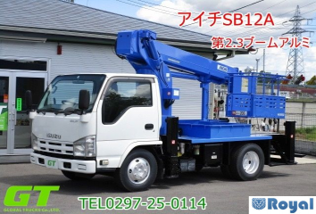 Isuzu ELF VAN