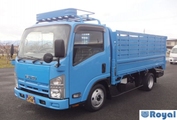 Isuzu ELF VAN