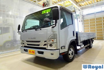 Isuzu ELF VAN