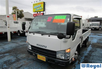 Isuzu ELF Truck