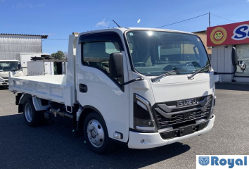 Isuzu ELF VAN