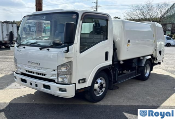 Isuzu ELF VAN