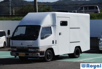 Mitsubishi Canter Guts
