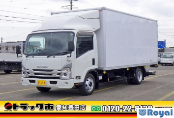 Isuzu ELF VAN