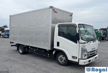 Isuzu ELF VAN