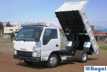 Isuzu ELF VAN