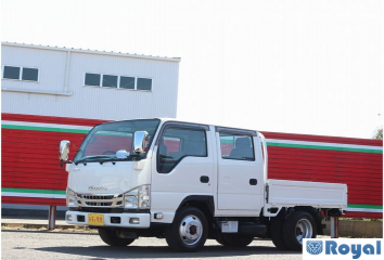 Isuzu ELF VAN