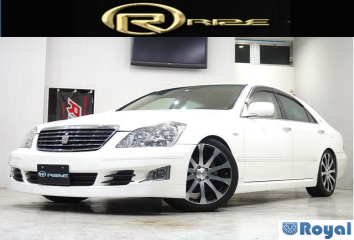 Toyota Crown Sedan