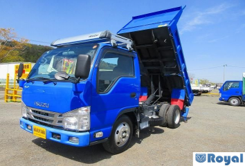 Isuzu ELF VAN