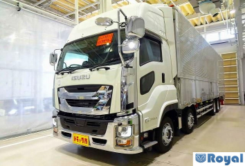 Isuzu Giga