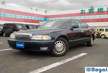 Mazda Sentia