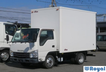 Isuzu ELF VAN