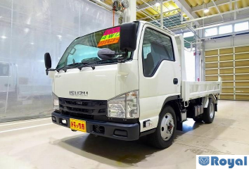 Isuzu ELF VAN