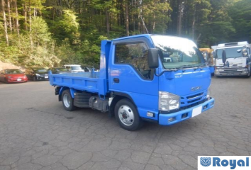 Isuzu ELF VAN