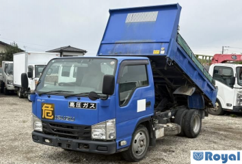Isuzu ELF VAN