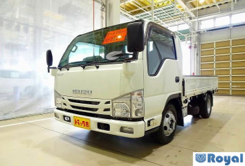 Isuzu ELF VAN