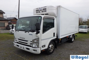 Isuzu ELF VAN